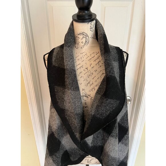 Amita Open Cardigan Wool Blend gray black buffalo check Shawl Sleeveless One Siz - Picture 3 of 5